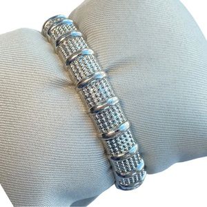 Vintage Cookie Lee Silvertone Hinged Wide Cuff Bangle Bracelet